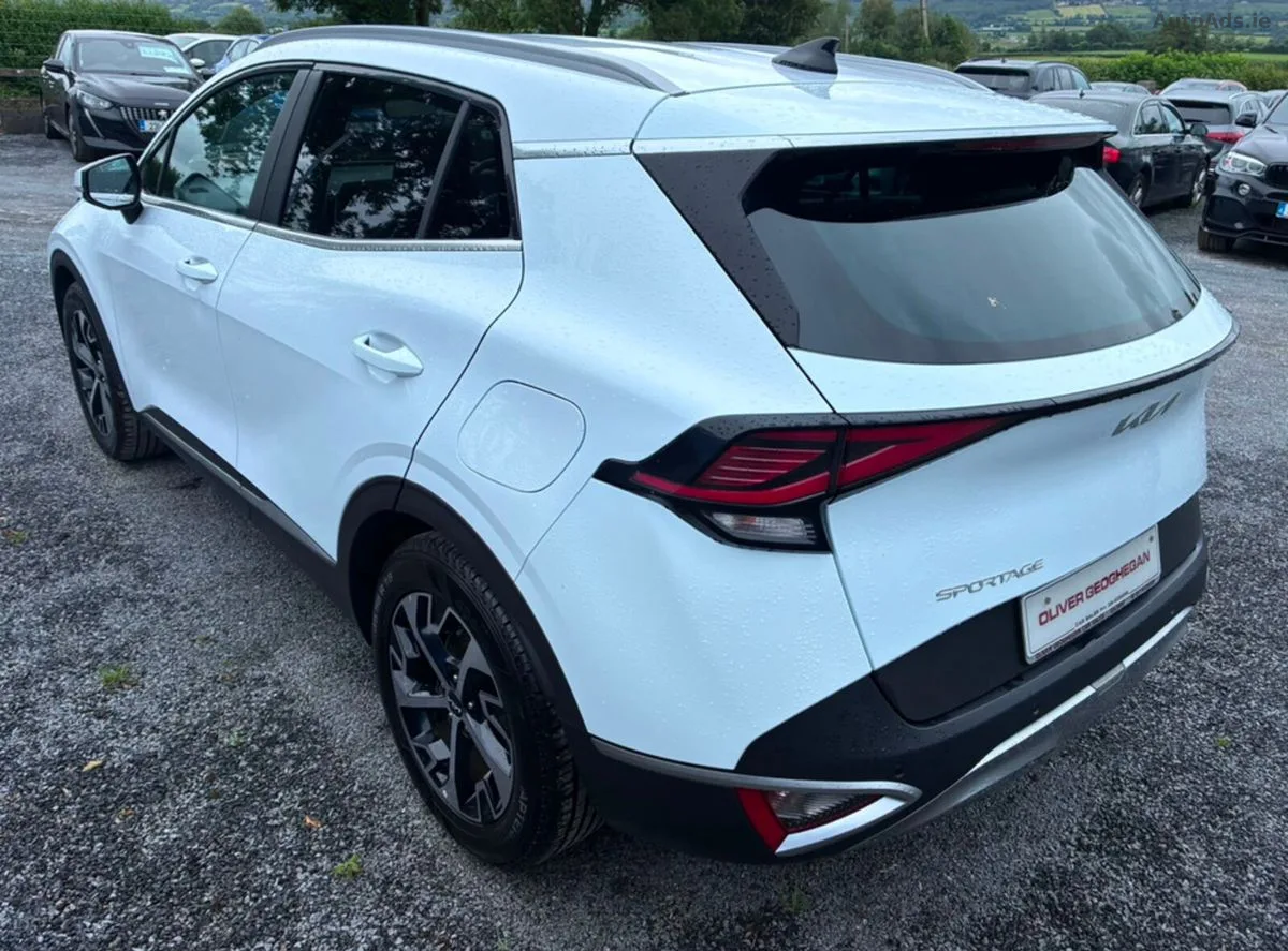 2023 Kia Sportage – photo 3