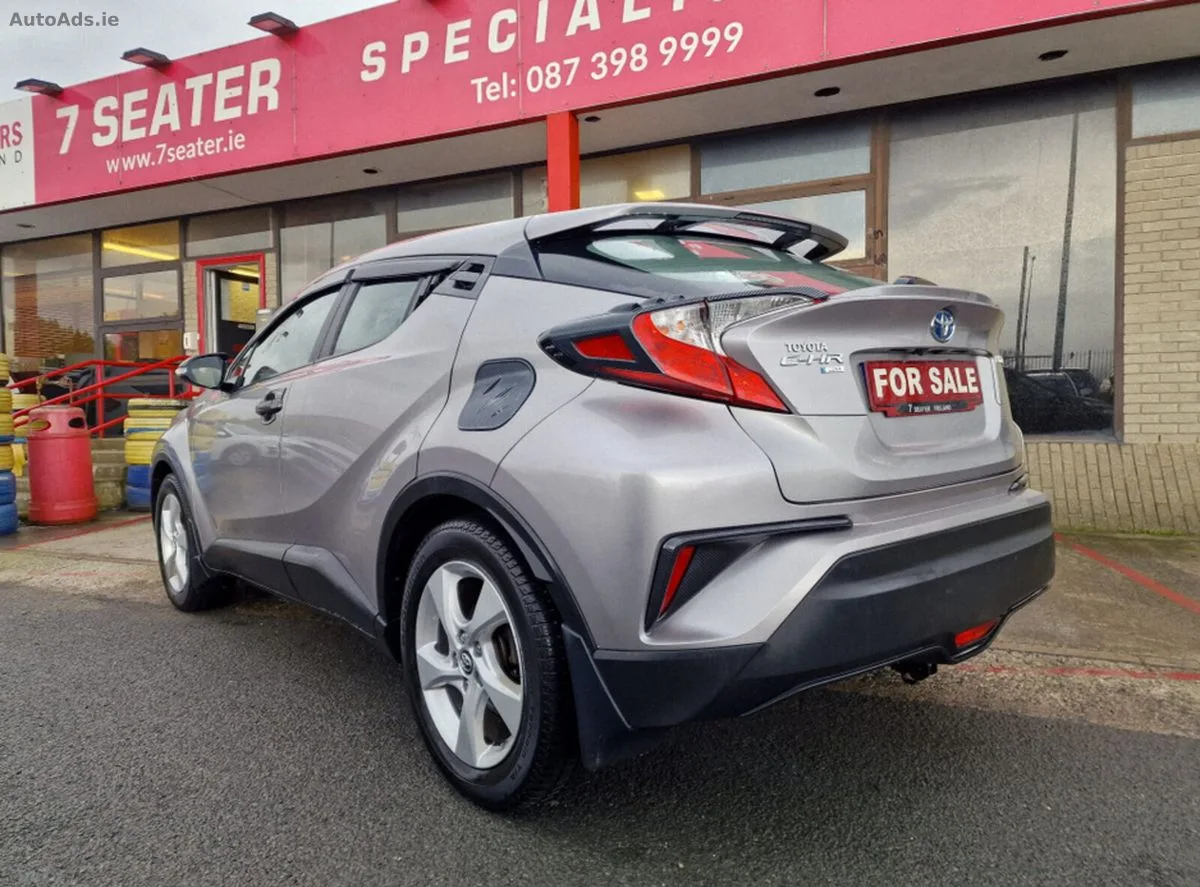 2018 Toyota C-HR – photo 2