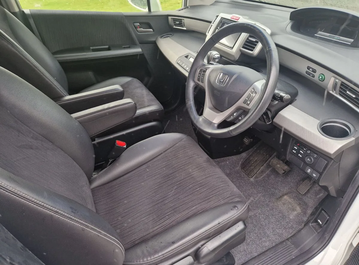2013 Honda Freed – photo 7