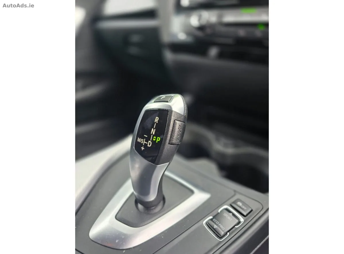 2017 BMW 1-Series – photo 20