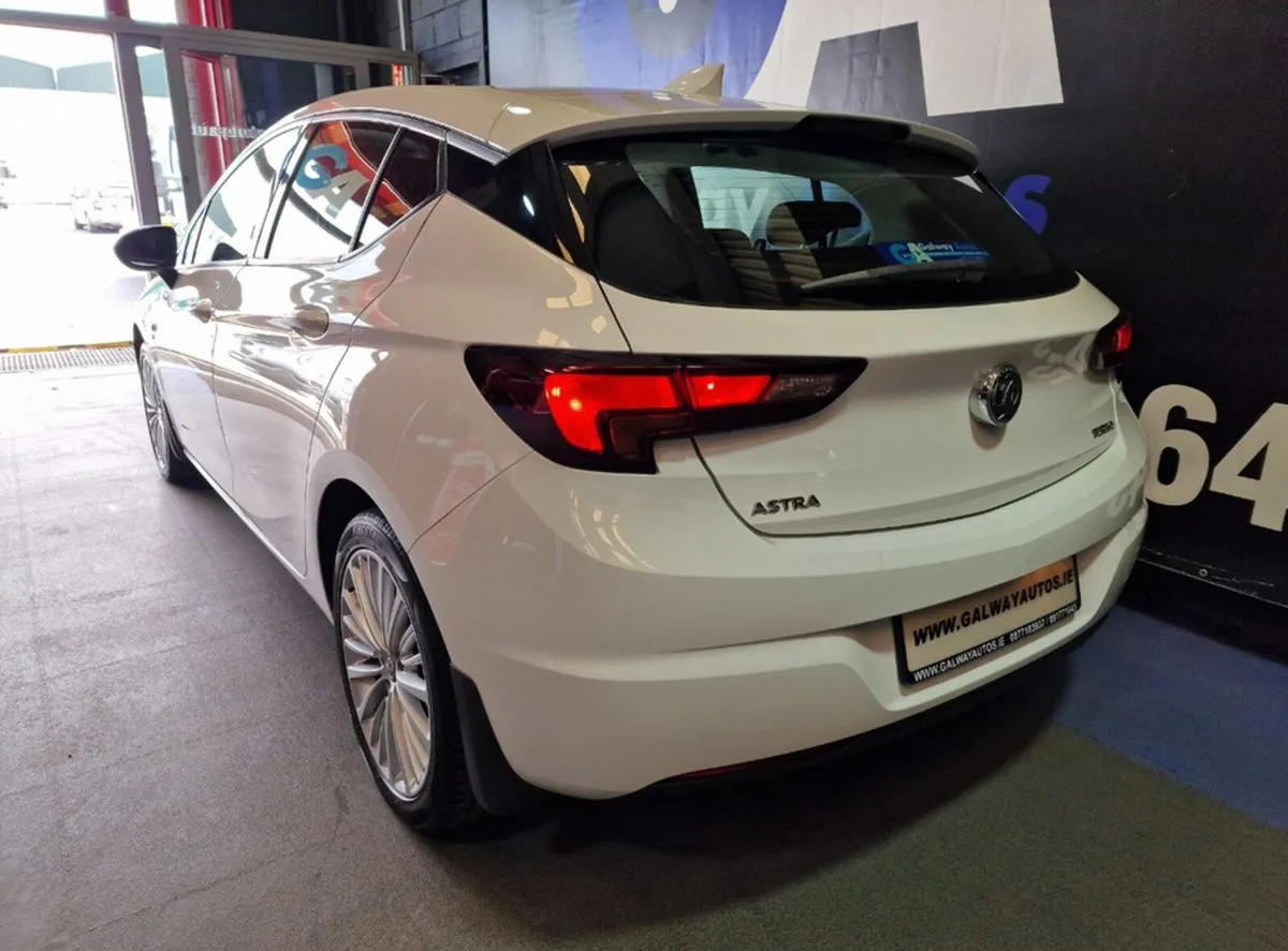 2017 Vauxhall Astra – photo 7
