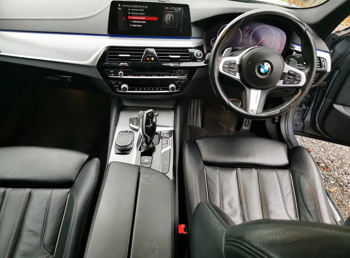 2019 BMW 5-Series – photo 20