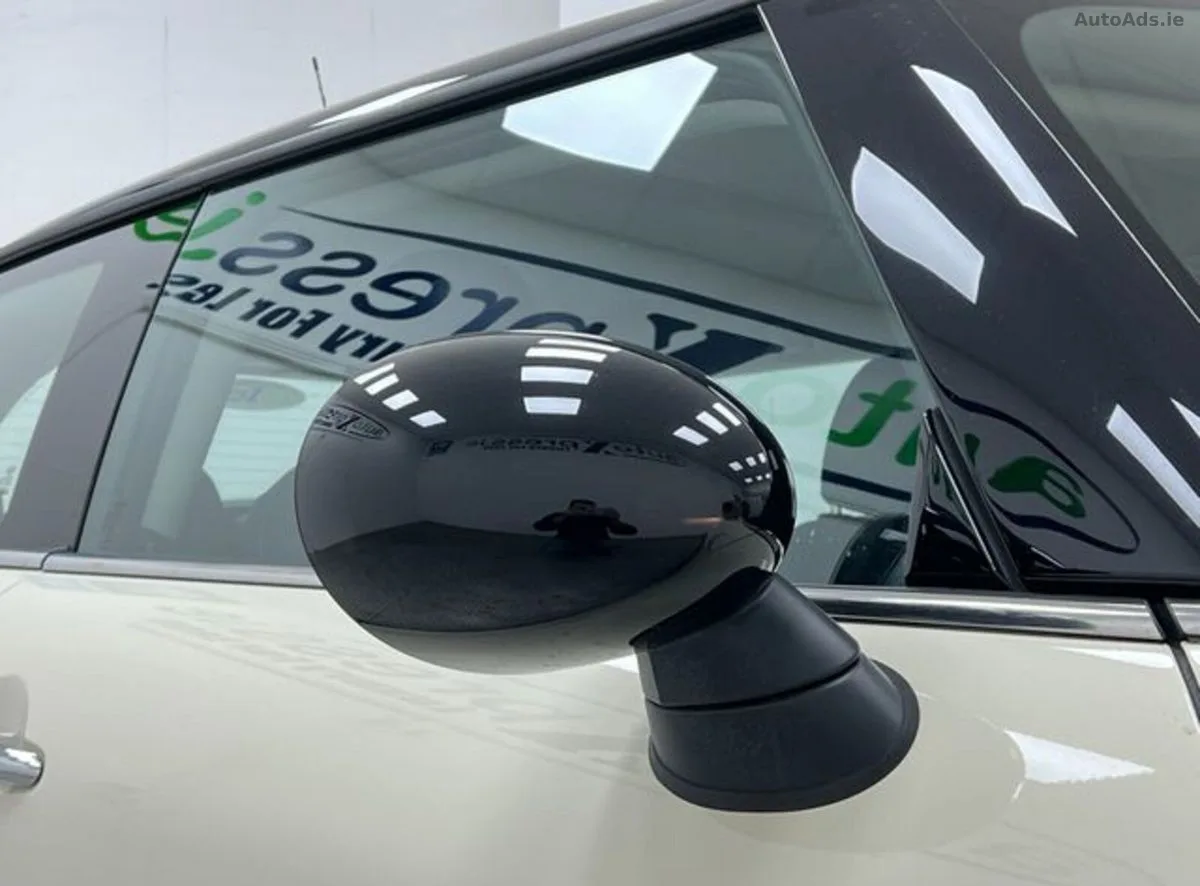 2017 Mini Cooper – photo 17