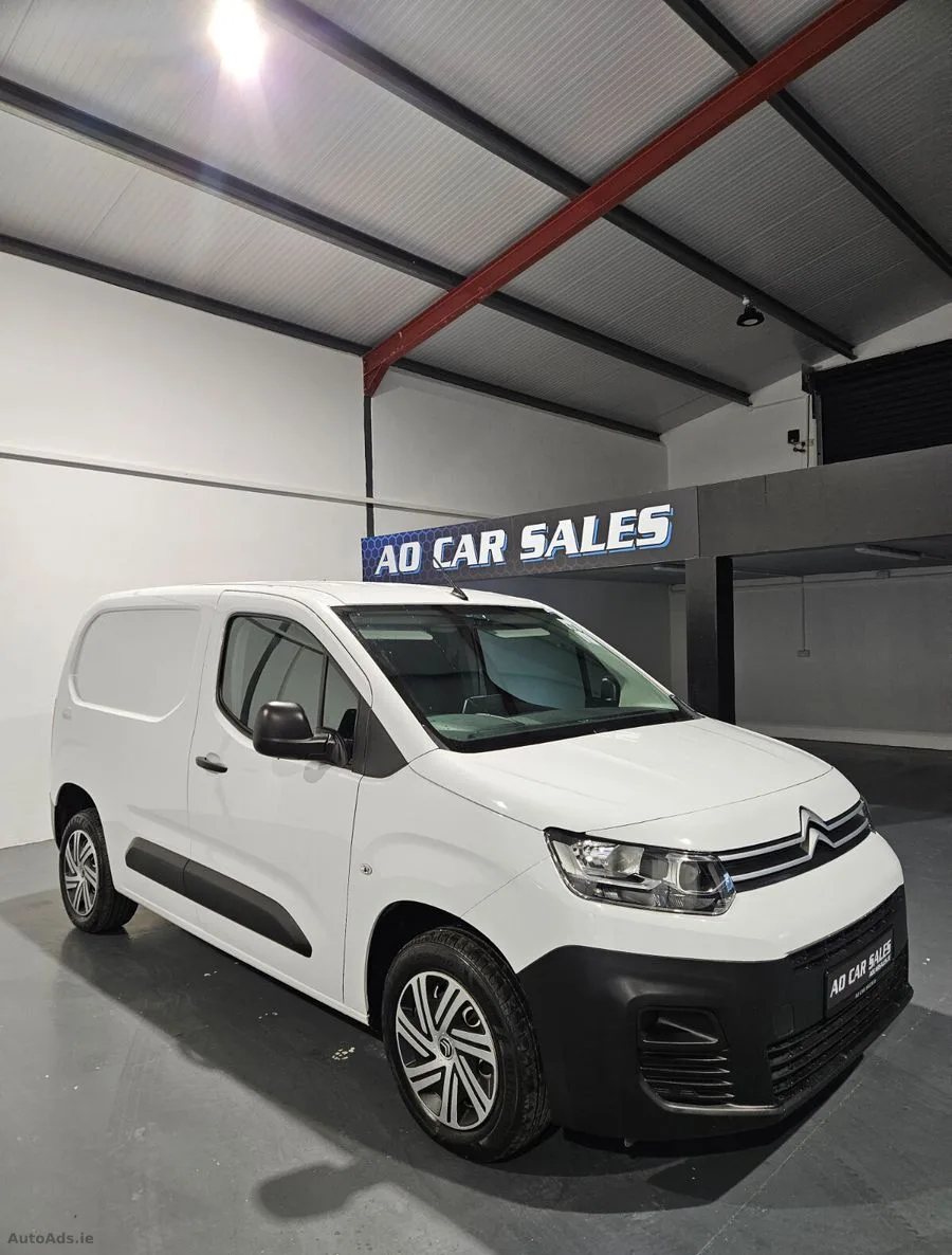 2023 Citroen Berlingo – photo 2