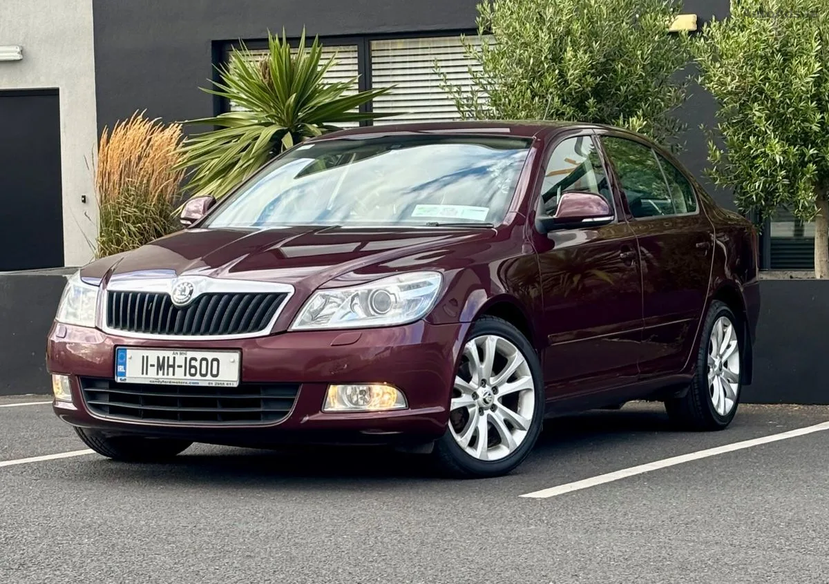 2011 Skoda Octavia – photo 3