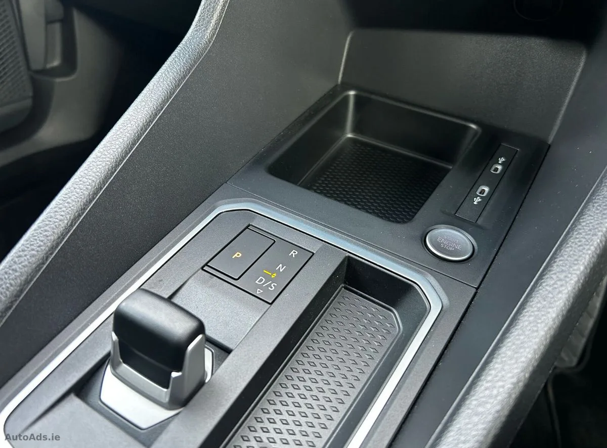 2026 Ford Tourneo Connect – photo 20