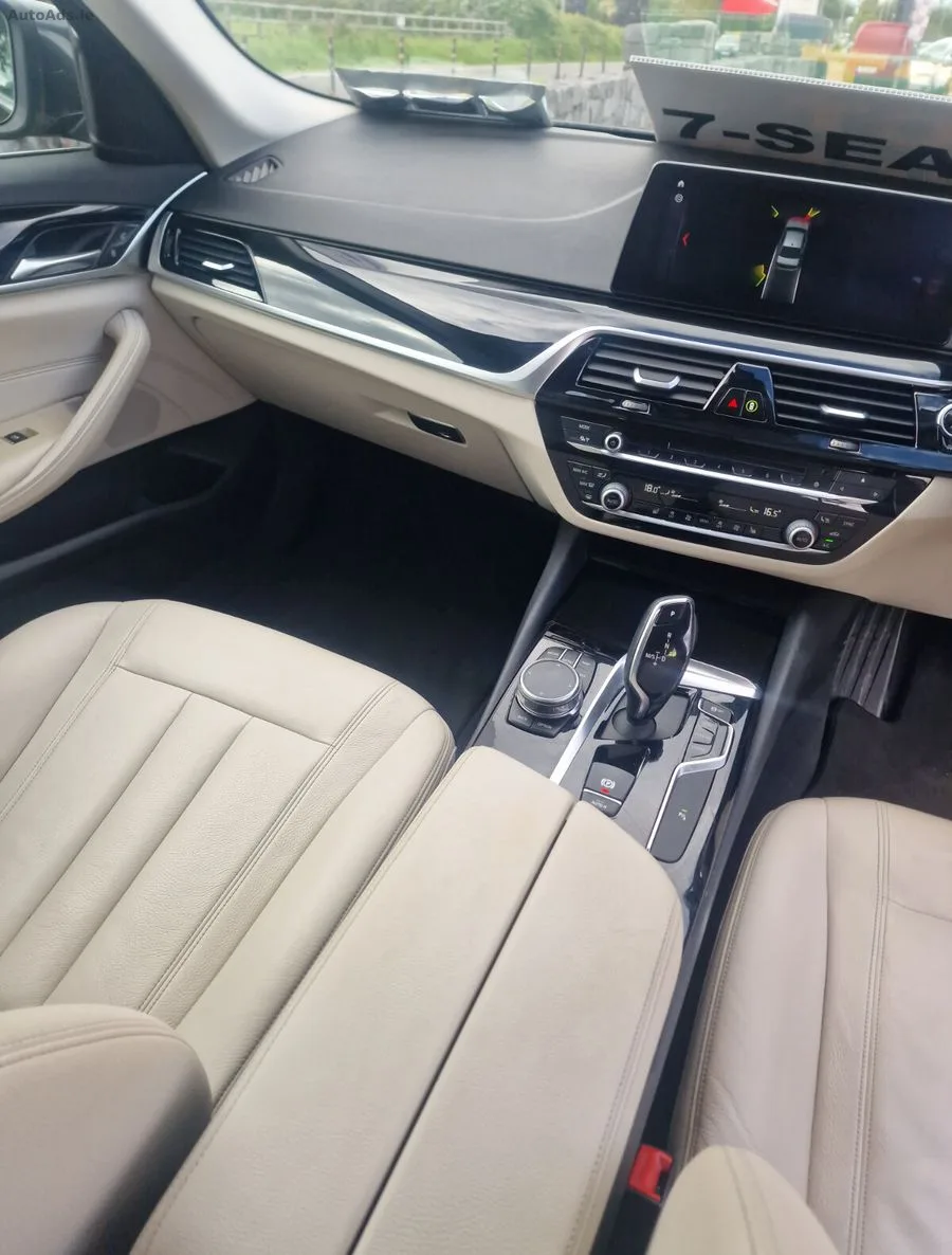 2017 BMW 5-Series – photo 15