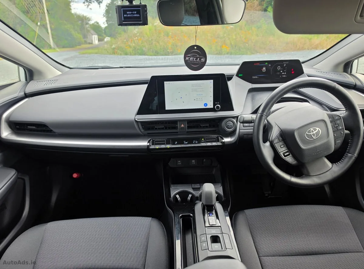 2023 Toyota Prius – photo 12