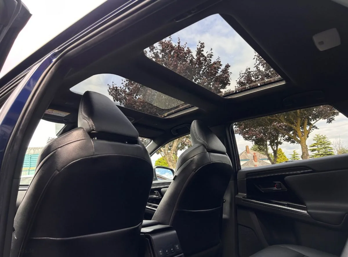2023 Subaru Solterra – photo 13
