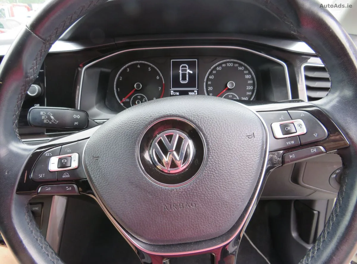 2019 Volkswagen Polo – photo 2