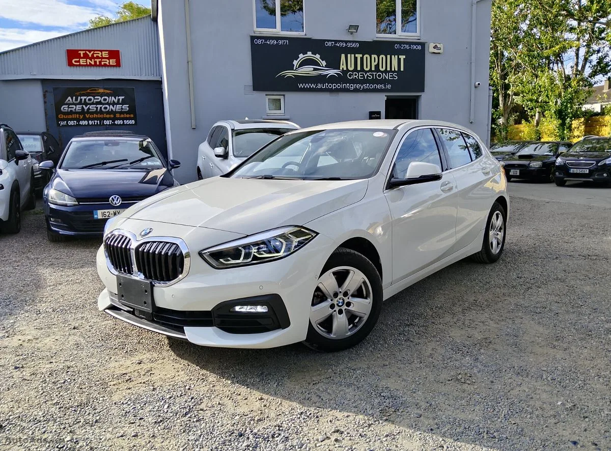 2021 BMW 1-Series – photo 2