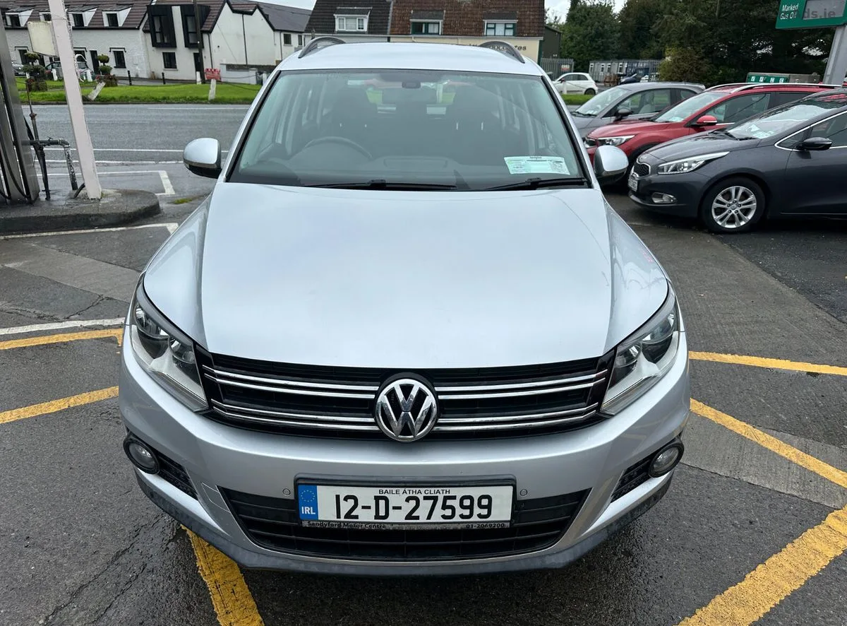 2012 Volkswagen Tiguan – photo 2