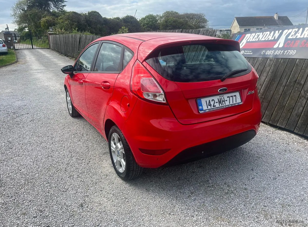 2014 Ford Fiesta – photo 5
