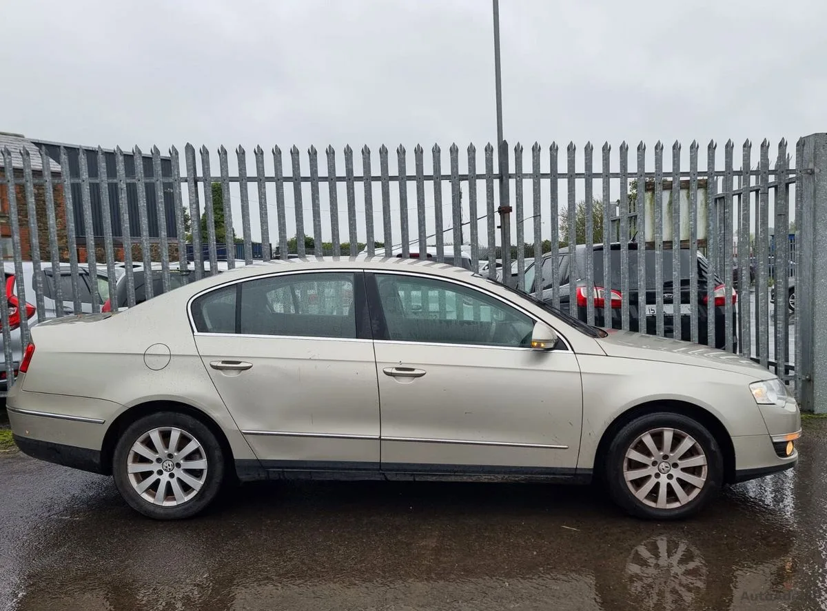 2010 Volkswagen Passat – photo 5