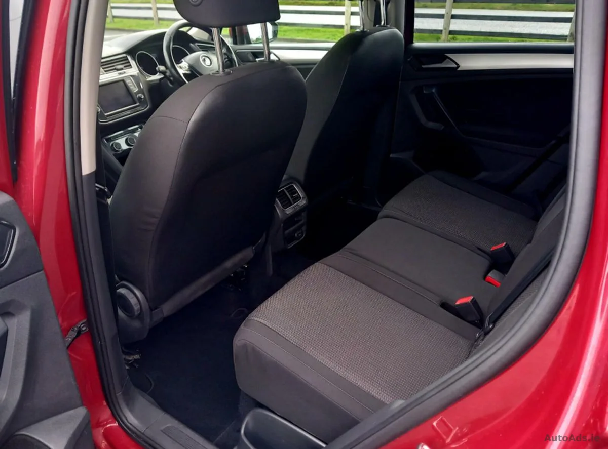 2017 Volkswagen Tiguan – photo 3