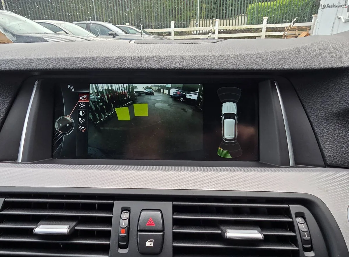 2017 BMW 5-Series – photo 11
