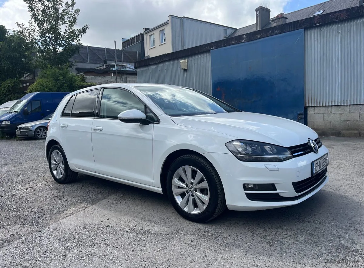 2015 Volkswagen Golf – photo 1