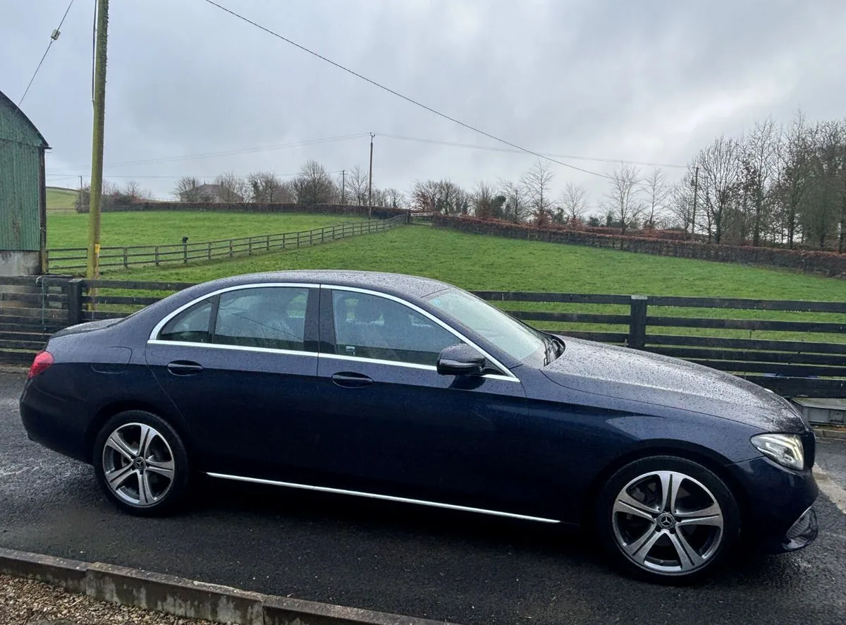 2019 Mercedes-Benz E-Class – photo 8