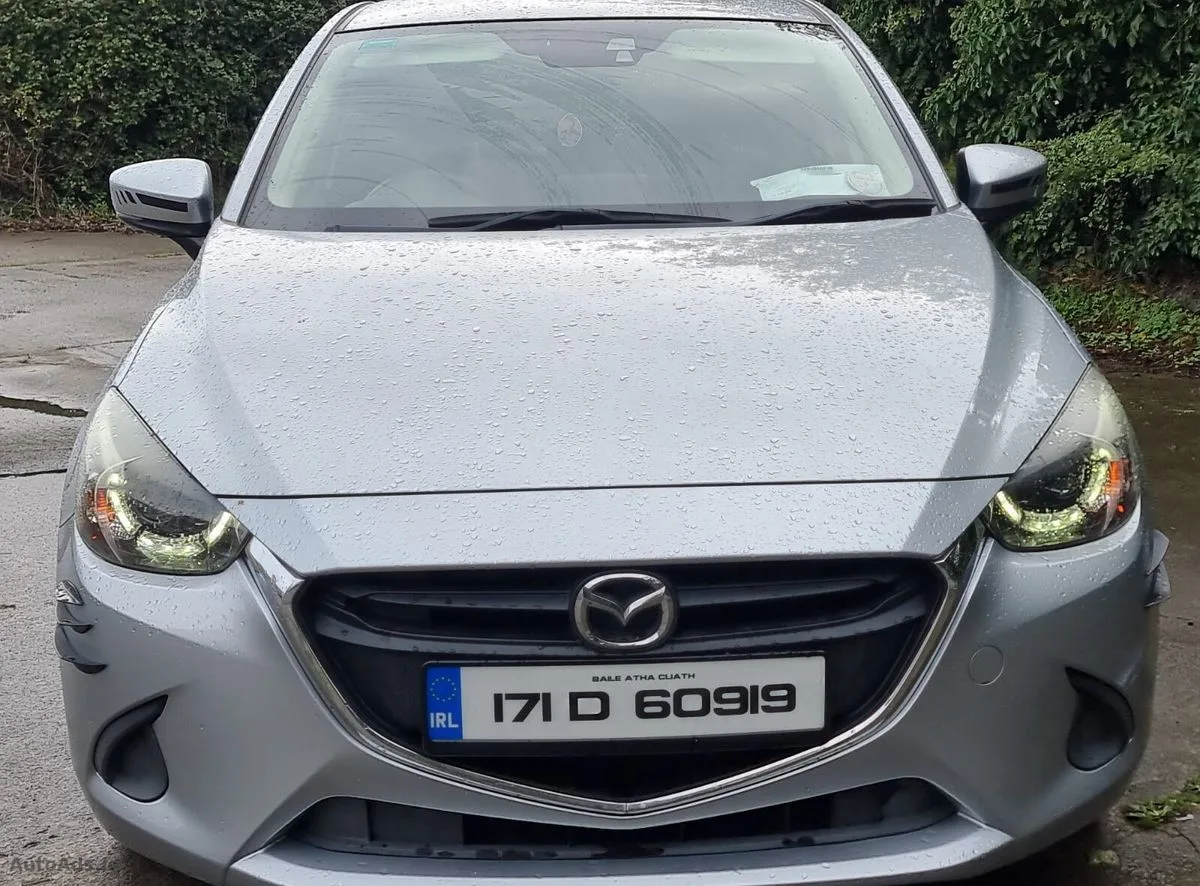 2017 Mazda Demio – photo 3