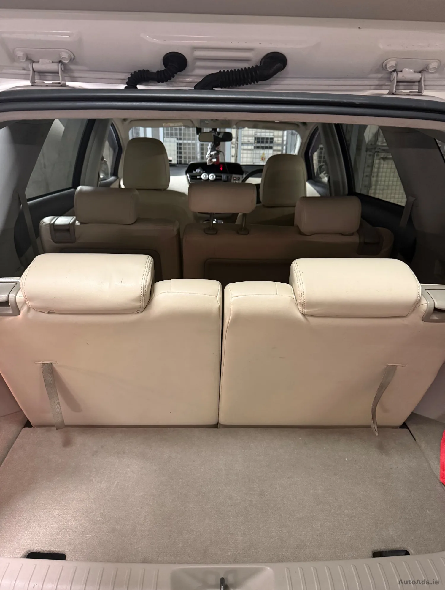 2014 Toyota Prius – photo 5