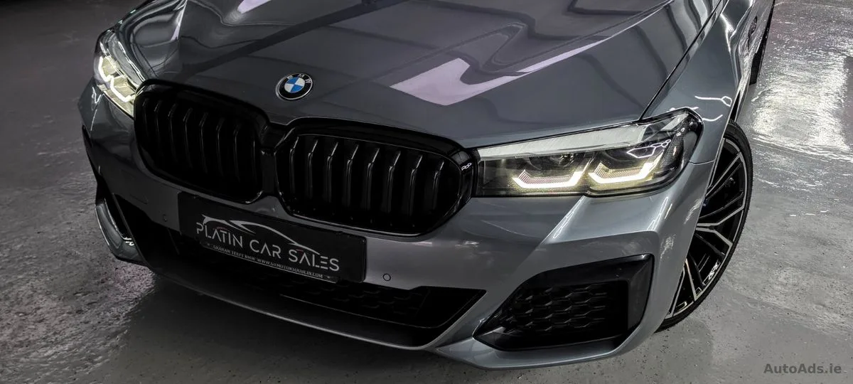 2020 BMW 5-Series – photo 6