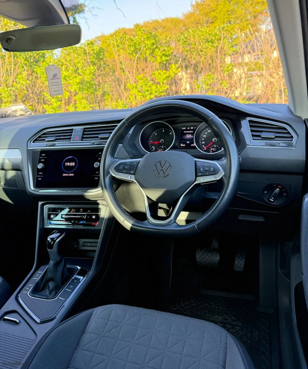 2021 Volkswagen Tiguan – photo 20