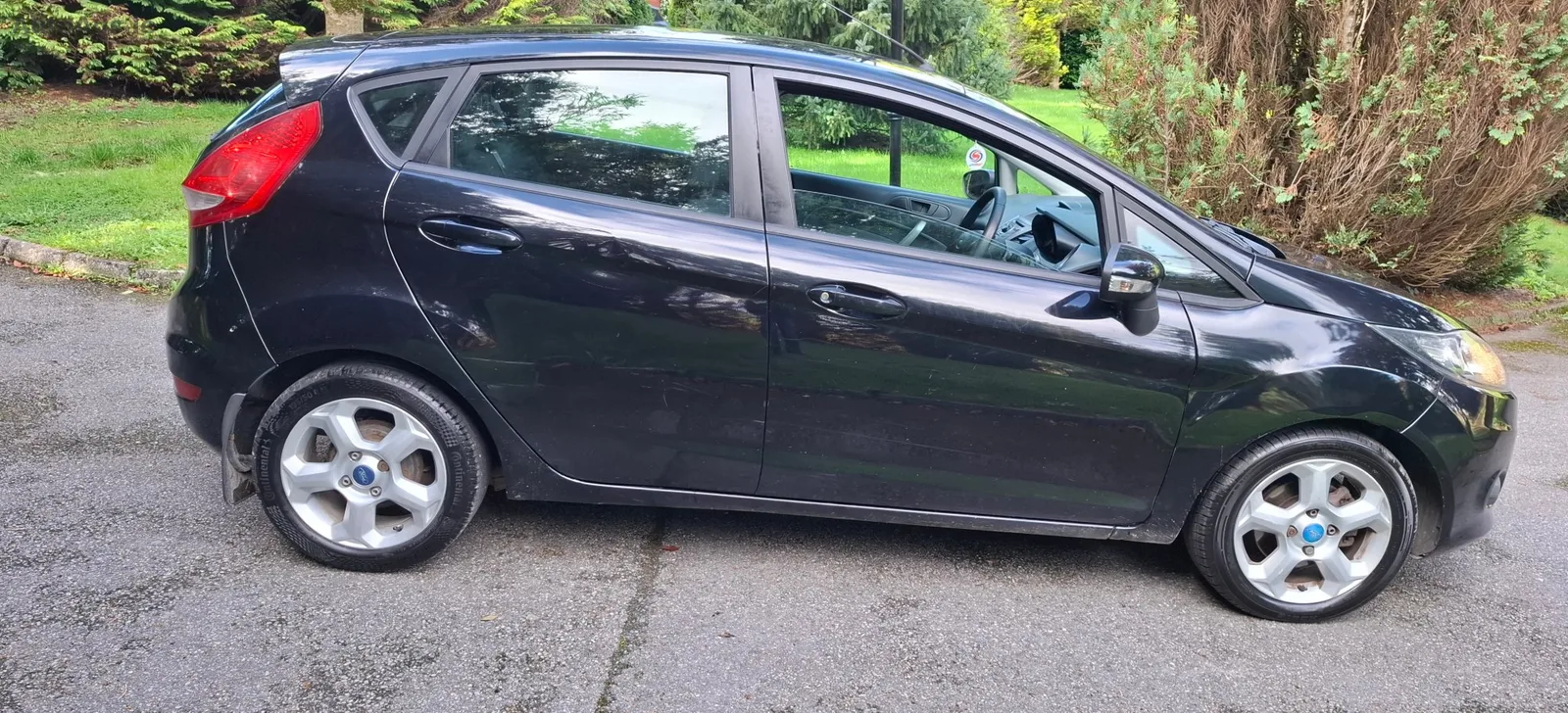 2011 Ford Fiesta – photo 8
