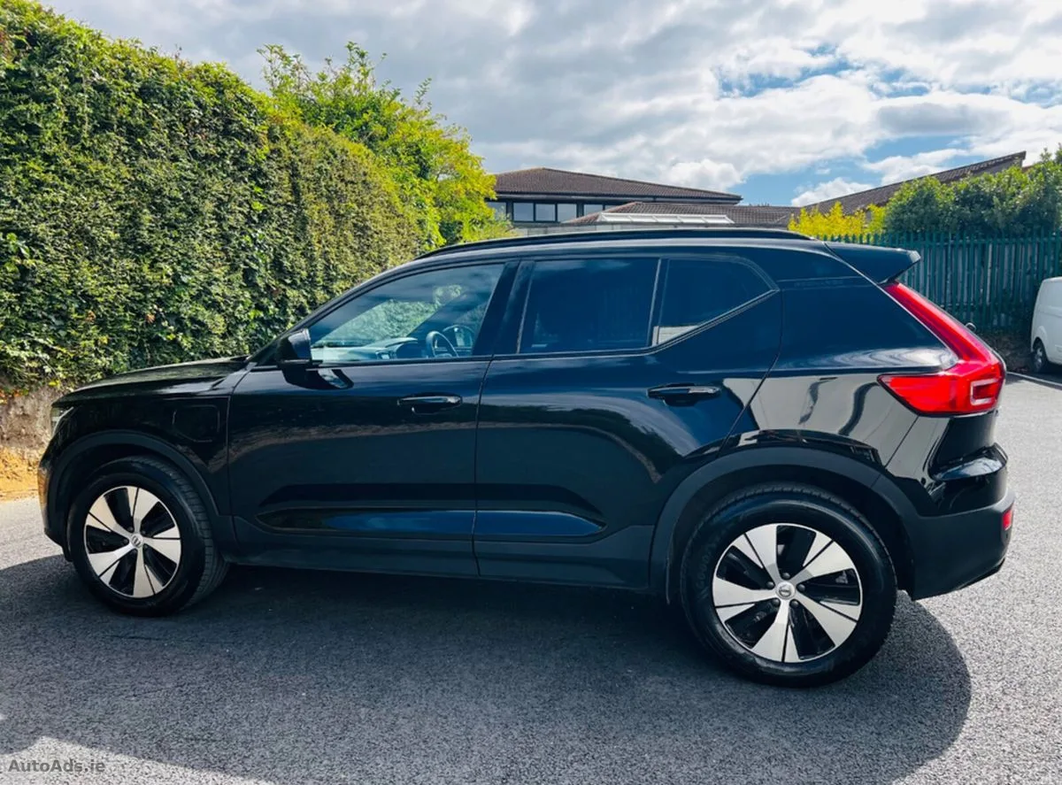 2022 Volvo XC40 – photo 9