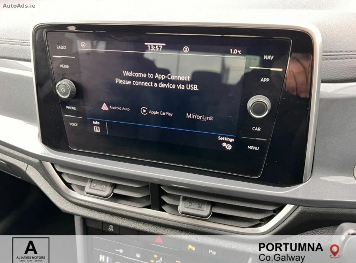 2023 Volkswagen T-Roc – photo 11