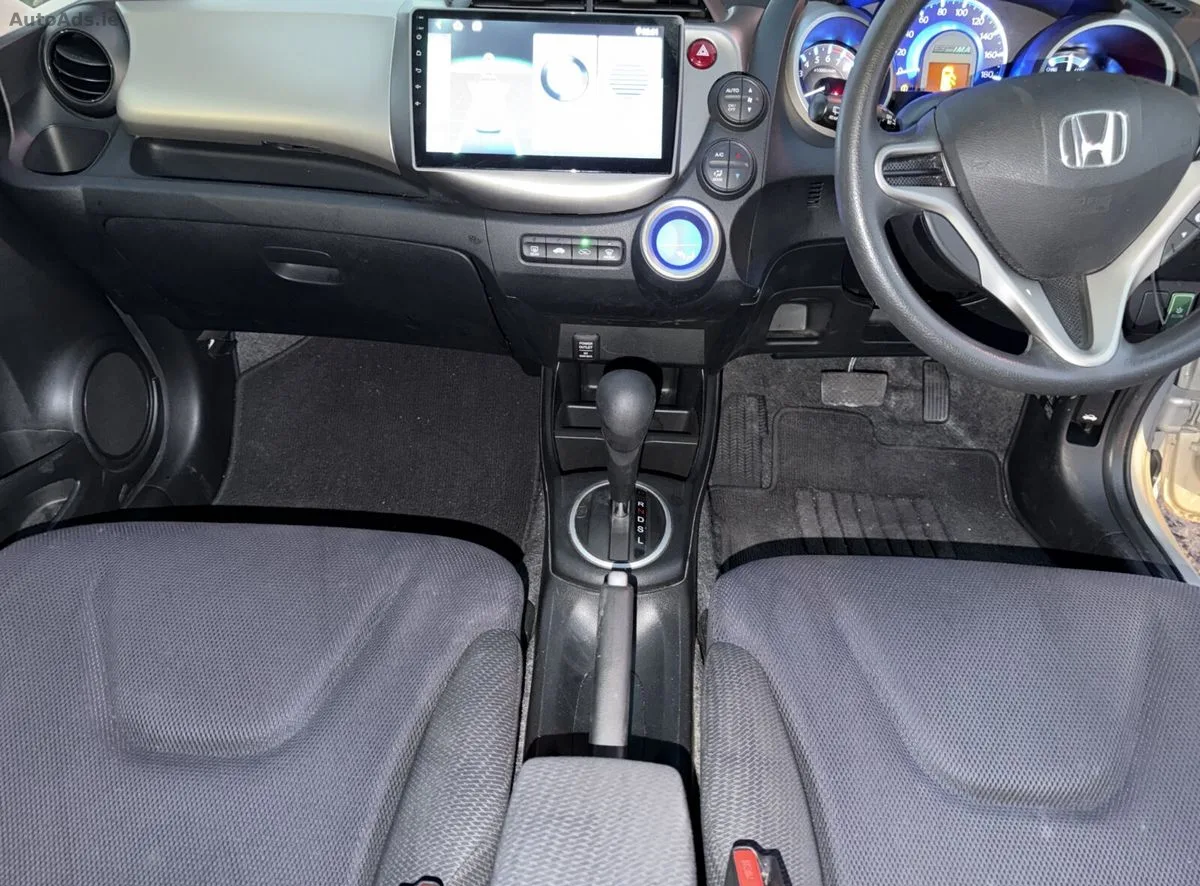 2011 Honda Fit – photo 14