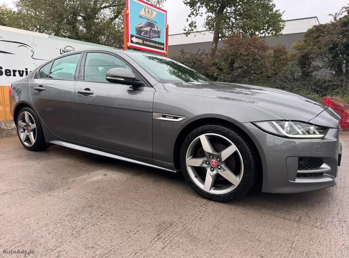 2017 Jaguar XE – photo 7