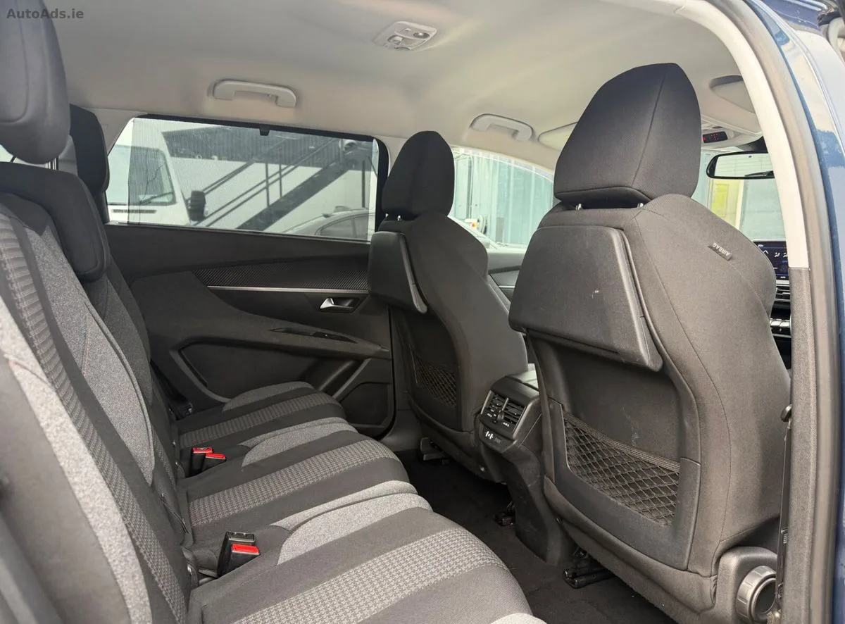 2019 Peugeot 5008 – photo 16