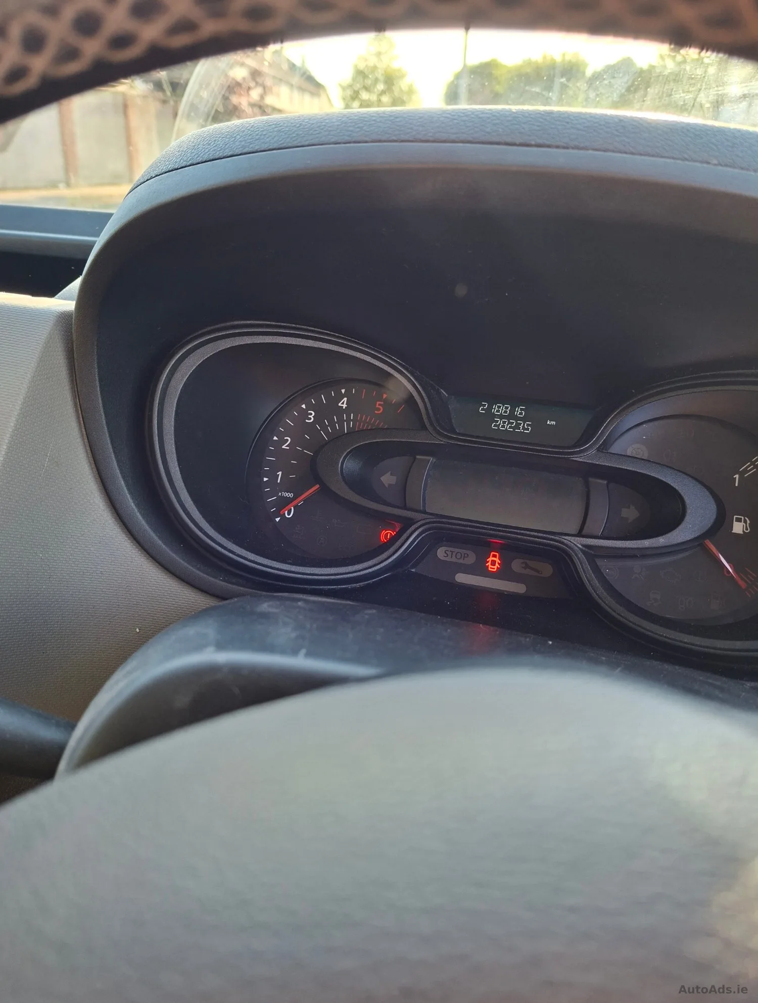 2017 Nissan NV300 – photo 3