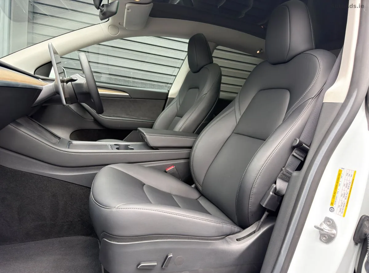 2022 Tesla Model Y – photo 10