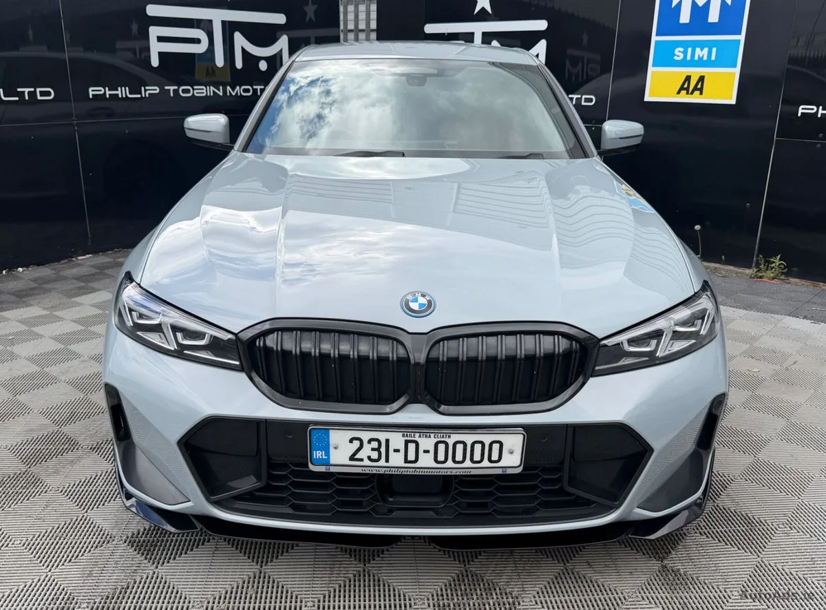 2023 BMW 3-Series – photo 3