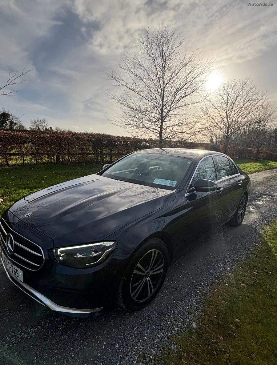2022 Mercedes-Benz E-Class – photo 2