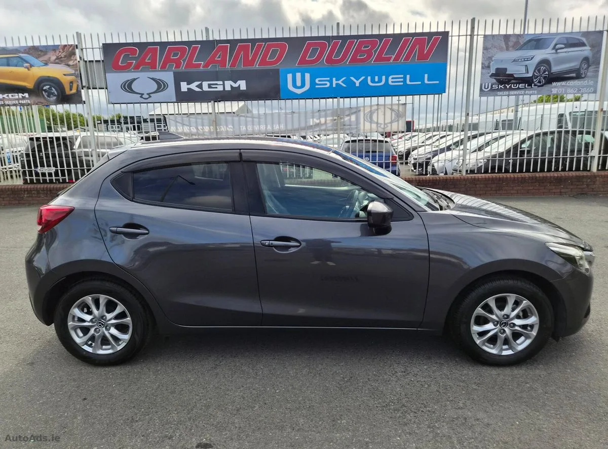2016 Mazda Demio – photo 2