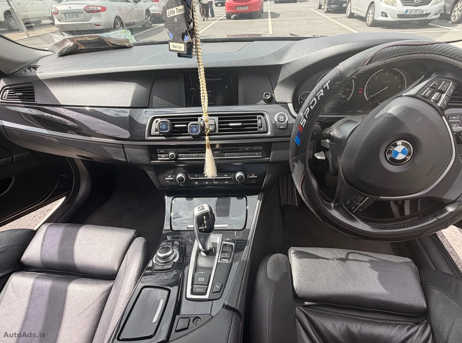 2012 BMW 5 Series – photo 2