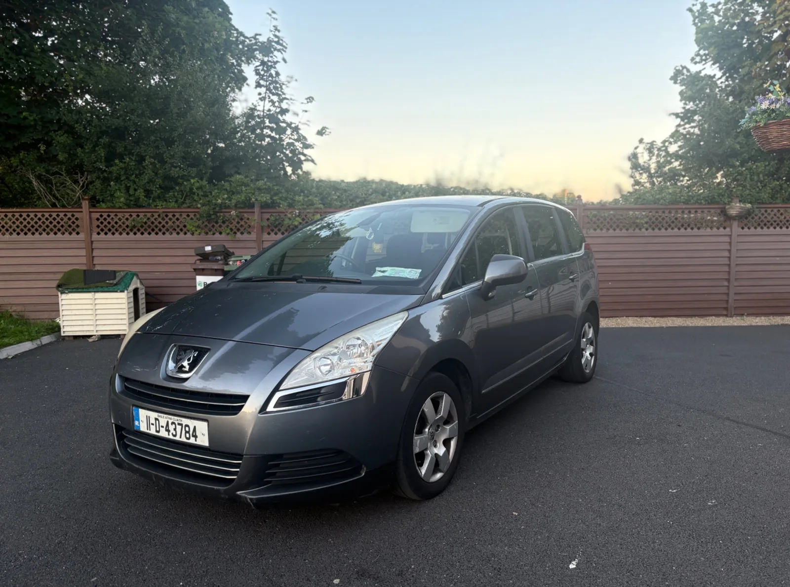 2011 Peugeot 5008 – photo 2