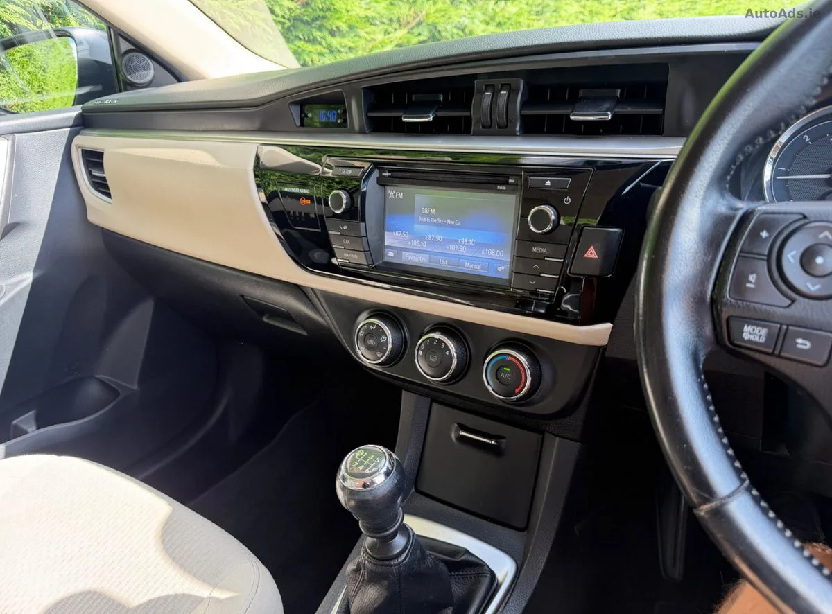 2016 Toyota Corolla – photo 16