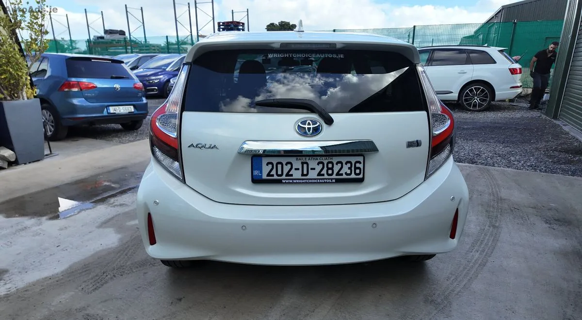 2020 Toyota Aqua – photo 7
