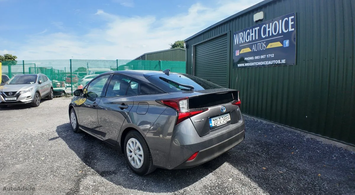 2020 Toyota Prius – photo 8