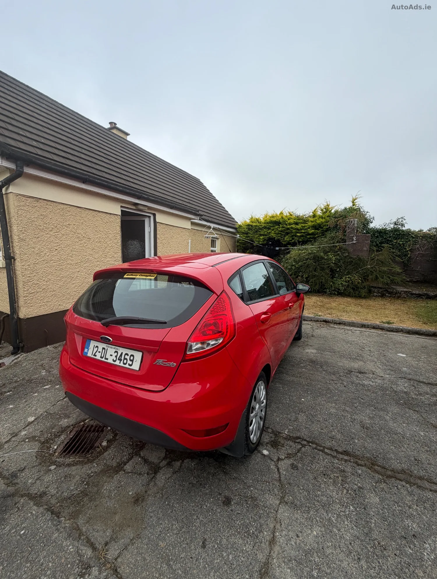 2012 Ford Fiesta – photo 3