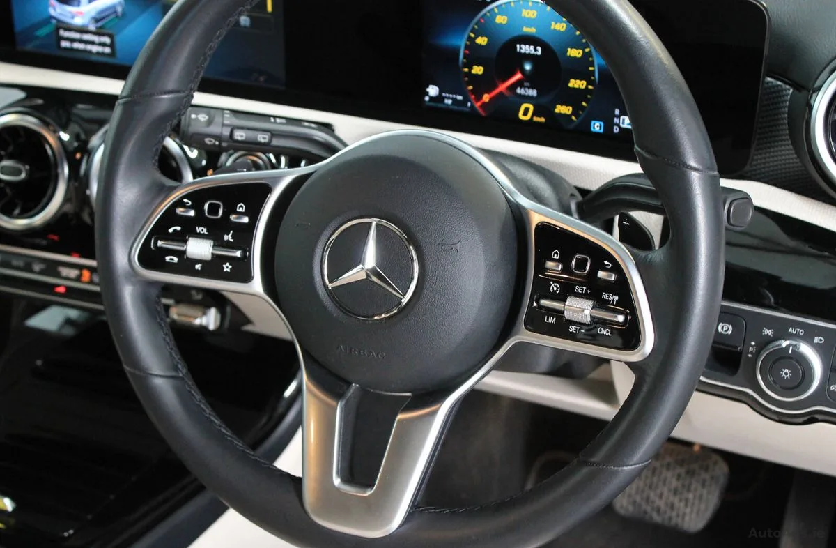 2023 Mercedes-Benz A-Class – photo 11