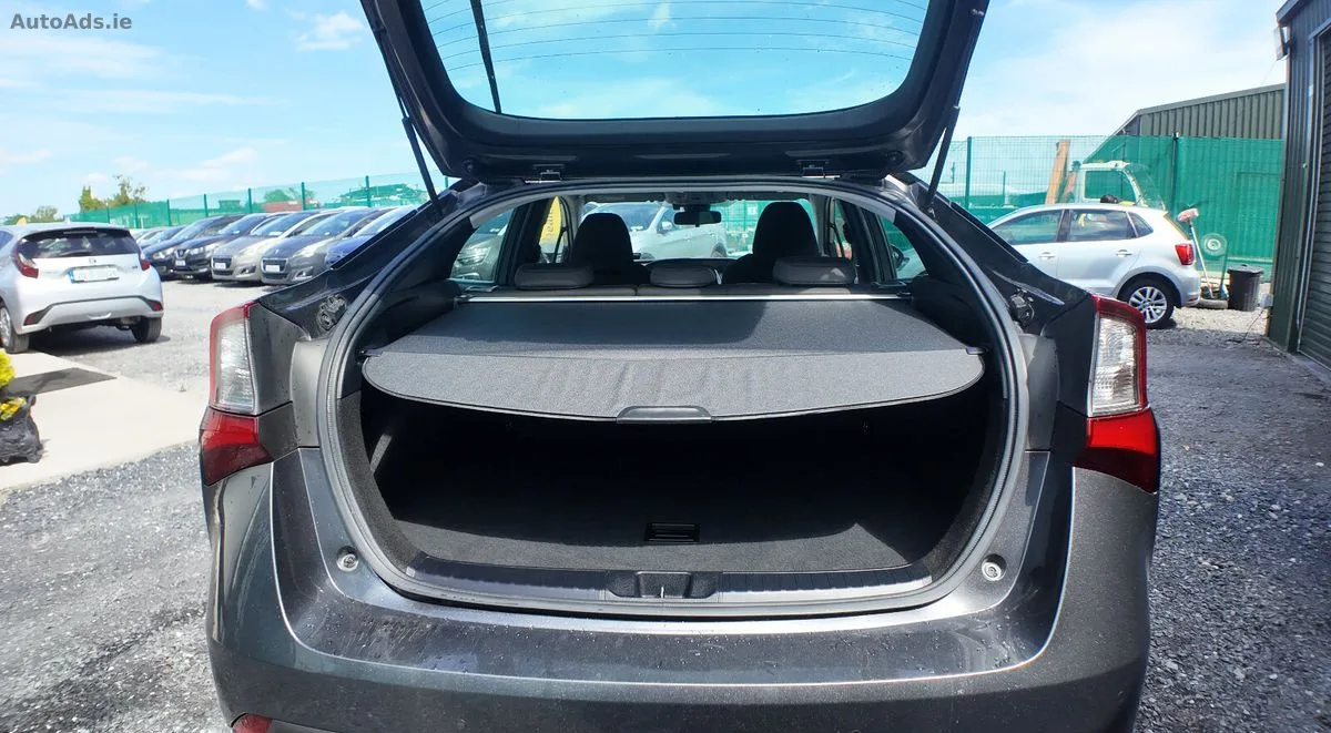 2020 Toyota Prius – photo 20