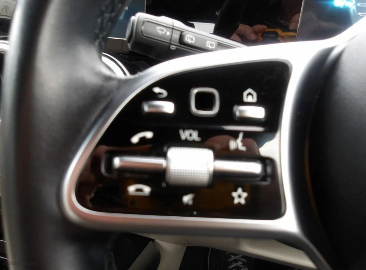 2022 Mercedes-Benz GLA – photo 5
