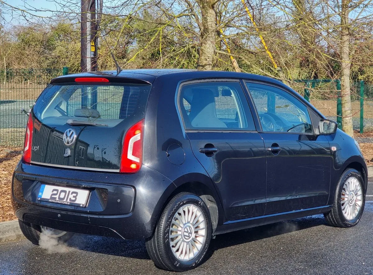 2013 Volkswagen up! – photo 2