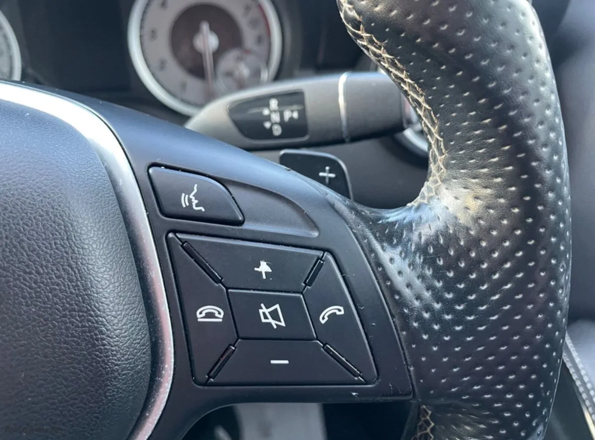 2015 Mercedes-Benz A-Class – photo 17