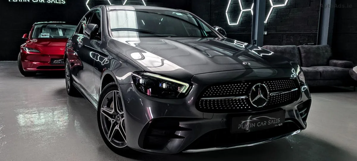 2021 Mercedes-Benz E-Class – photo 3