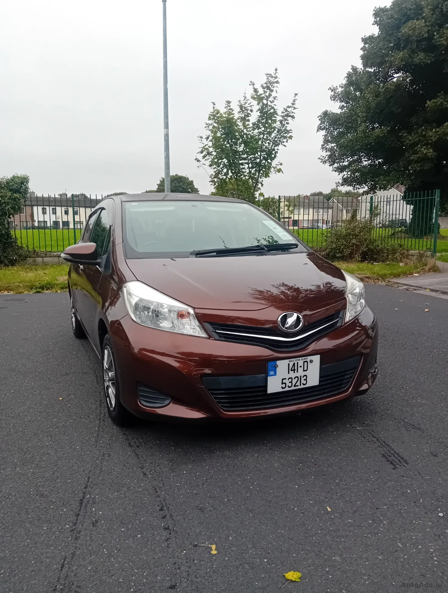 2014 Toyota Vitz – photo 2